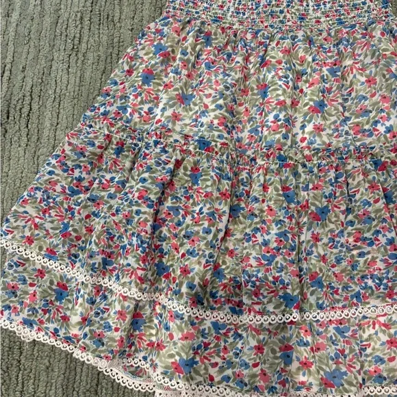 BB Dakota ruffle floral skirt lined mini - Picture 9 of 14